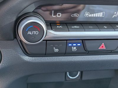 2026 Mazda CX-50 - Photo 27