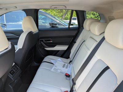 2026 Mazda CX-50 - Photo 11