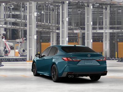 2026 Toyota Camry — photo 7 view