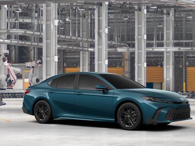 2026 Toyota Camry — photo 14 view