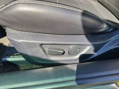 2018 Ford Mustang - Photo 14