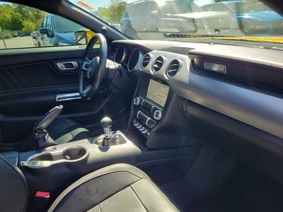 2018 Ford Mustang - Photo 28