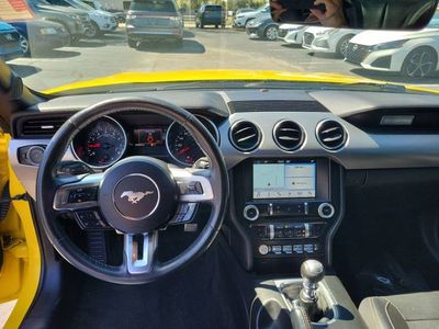 2018 Ford Mustang - Photo 25