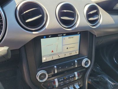 2018 Ford Mustang - Photo 20
