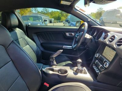 2018 Ford Mustang - Photo 29