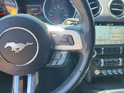 2018 Ford Mustang - Photo 17