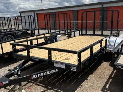 2026 PJ Trailers U7121 — front three-quarter view