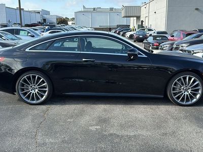 2022 Mercedes-Benz E-Class - Photo 2