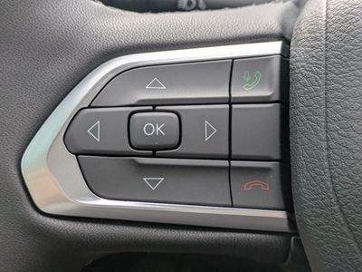 2026 Jeep Compass — photo 21 view