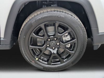 2026 Jeep Compass — photo 9 view