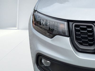 2026 Jeep Compass — photo 8 view