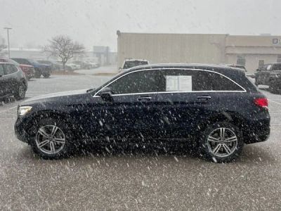 2022 Mercedes-Benz GLC - Photo 9