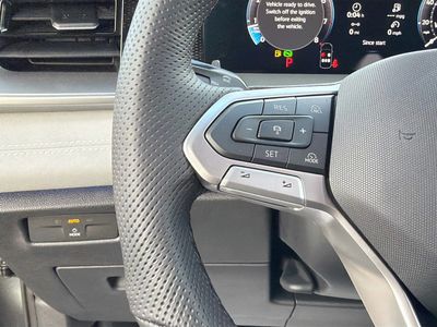 2026 Volkswagen Tiguan — photo 38 view