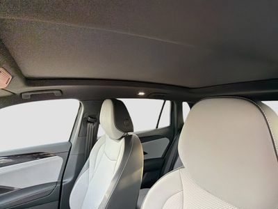 2026 Volkswagen Tiguan — photo 27 view