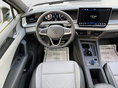 2026 Volkswagen Tiguan — photo 17 view