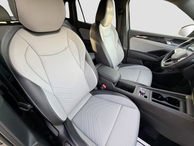2026 Volkswagen Tiguan — photo 15 view