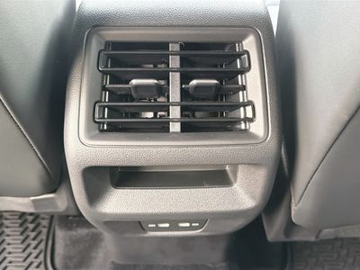 2026 Volkswagen Tiguan — photo 20 view