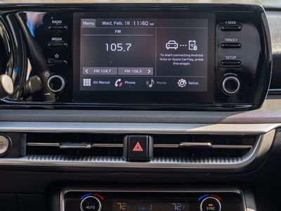 2023 Kia K5 - Photo 30