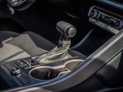 2023 Kia K5 - Photo 12