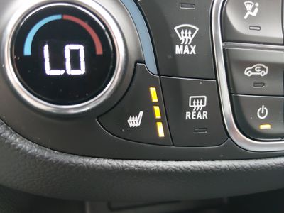 2024 Chevrolet Equinox — photo 17 view