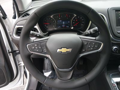 2024 Chevrolet Equinox — photo 12 view