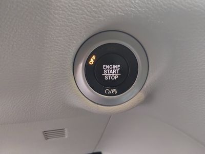2023 Chrysler Voyager - Photo 19