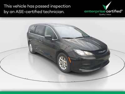 2023 Chrysler Voyager - Photo 1
