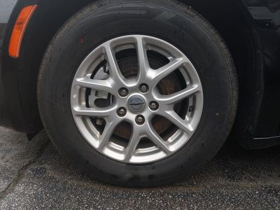 2023 Chrysler Voyager - Photo 10
