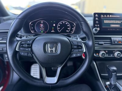 2018 Honda Accord - Photo 17