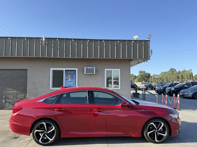 2018 Honda Accord - Photo 2