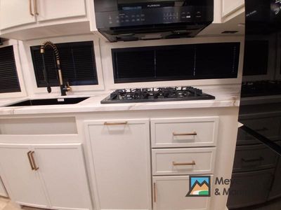 2026 Brinkley Model Ix - Photo 9