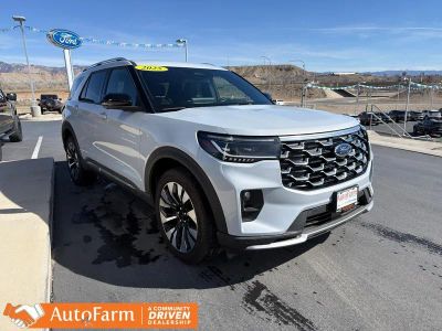 2025 Ford Explorer Platinum in White — front three-quarter view