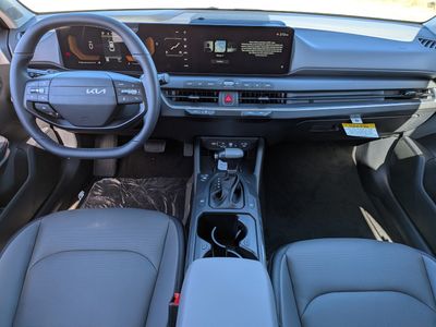 2026 Kia K4 — photo 15 view