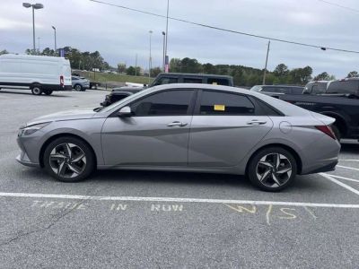 2023 Hyundai Elantra - Photo 6