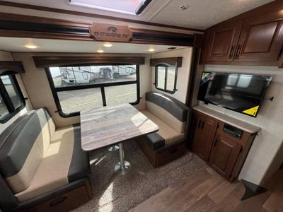 2025 Outdoors RV Timber Ridge Titanium Series - Photo 15