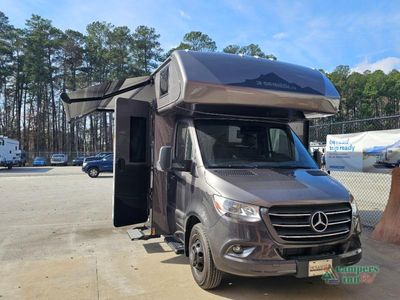 2025 Dynamax isata 3 - Photo 1