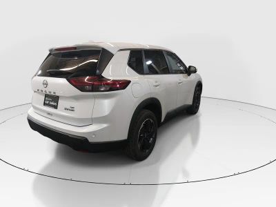 2024 Nissan Rogue — photo 7 view