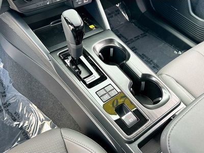 2026 Subaru Outback — photo 17 view