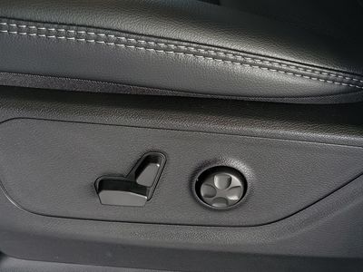 2026 Ram 1500 — photo 19 view