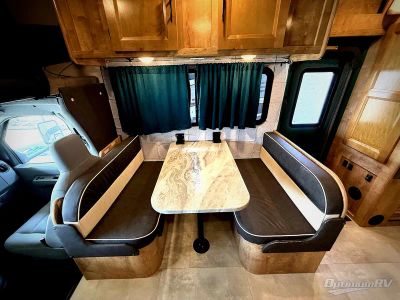 2021 Coachmen Leprechaun — photo 9 view