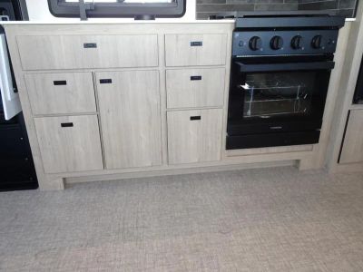 2026 Grand Design LINEAGE SERIES F - Photo 11