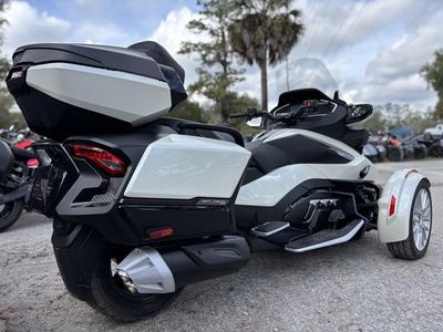2026 Can-Am Spyder RT Limited Platine — detail view