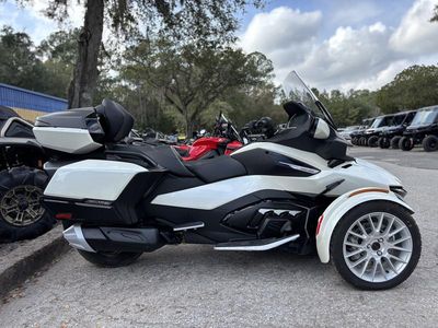 2026 Can-Am Spyder RT Limited Platine — photo 7 view