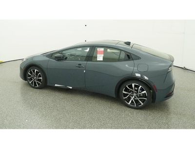 2026 Toyota Prius Plug-in Hybrid XSE Premium Hatchback - Photo 4