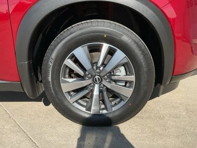 2023 Nissan Pathfinder - Photo 16