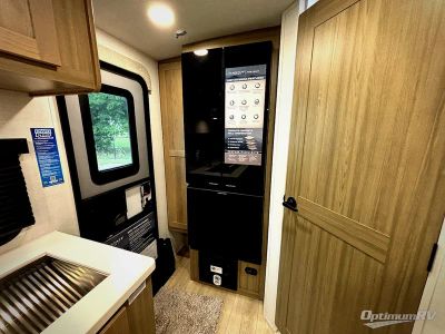 2027 Forest River Flagstaff Micro Lite — photo 10 view