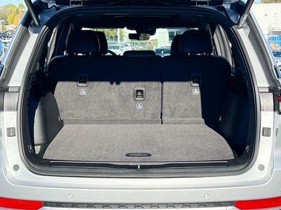 2026 Jeep Grand Cherokee — photo 23 view