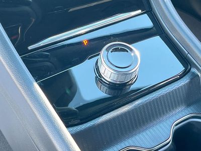 2026 Jeep Grand Cherokee — photo 14 view