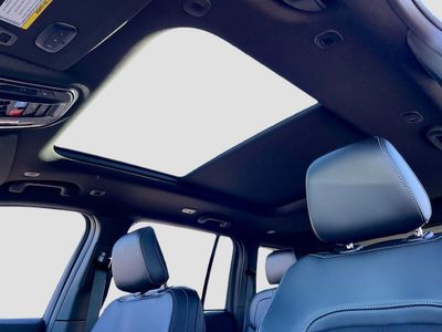 2026 Jeep Grand Cherokee — photo 18 view
