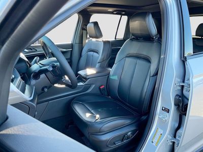 2026 Jeep Grand Cherokee — photo 17 view